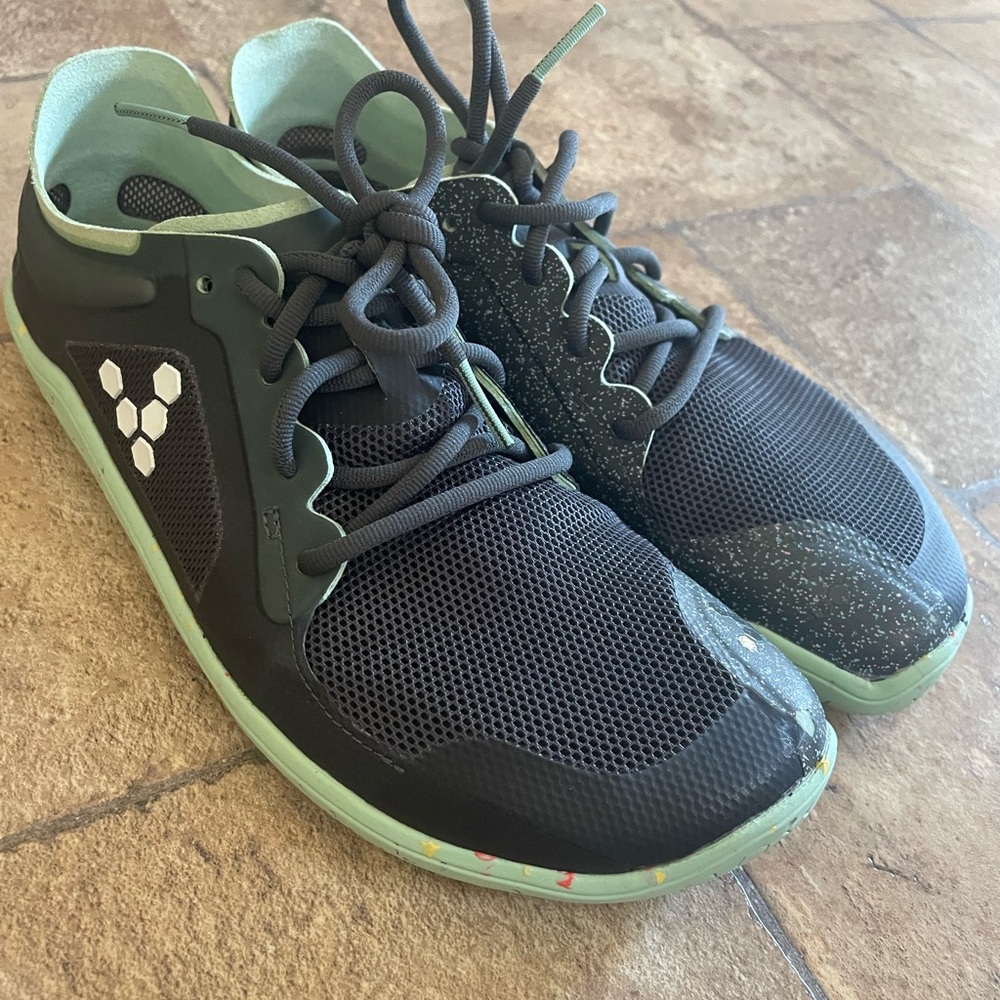 Vivobarefoot sneakers size 36